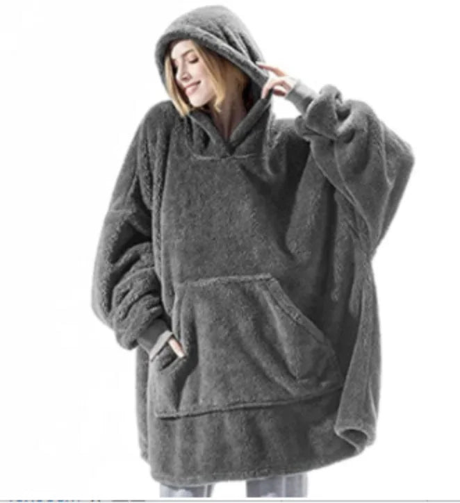Cozy Oversized Double-Faced Fleece Hoodie Blanket with Large Pocket for Couples - Perfect Warmth for Men and Women!
