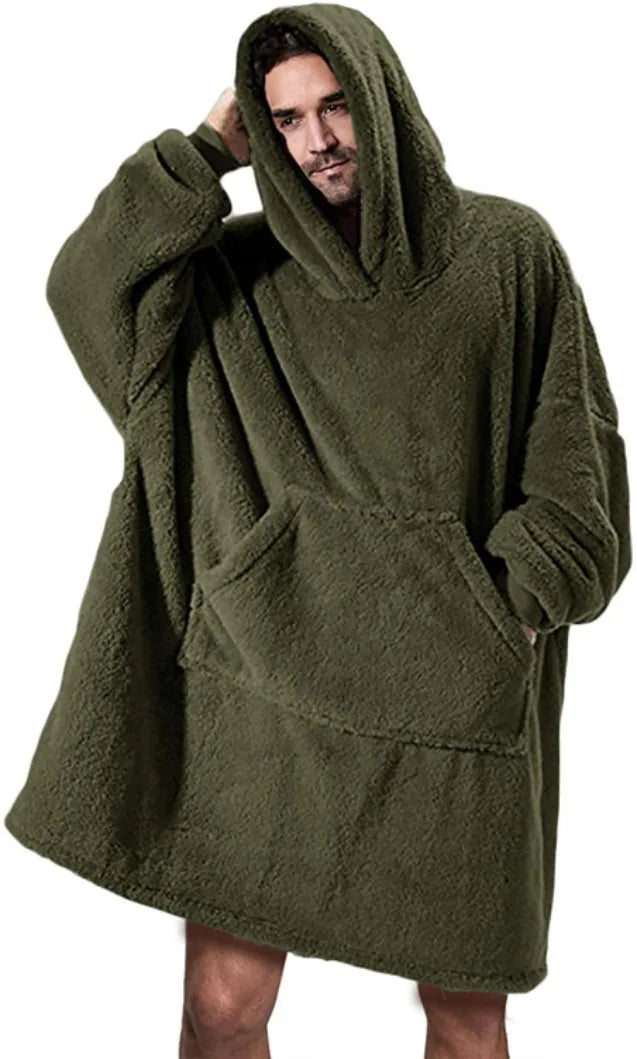 Cozy Oversized Double-Faced Fleece Hoodie Blanket with Large Pocket for Couples - Perfect Warmth for Men and Women!